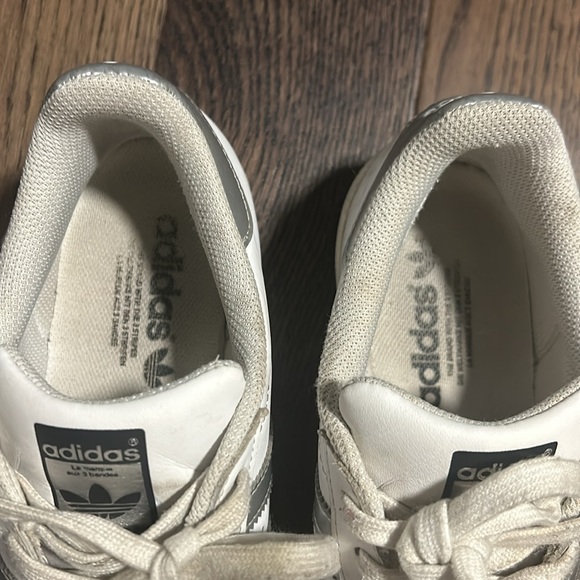Adidas Superstar Sneakers - Picture 4 of 7